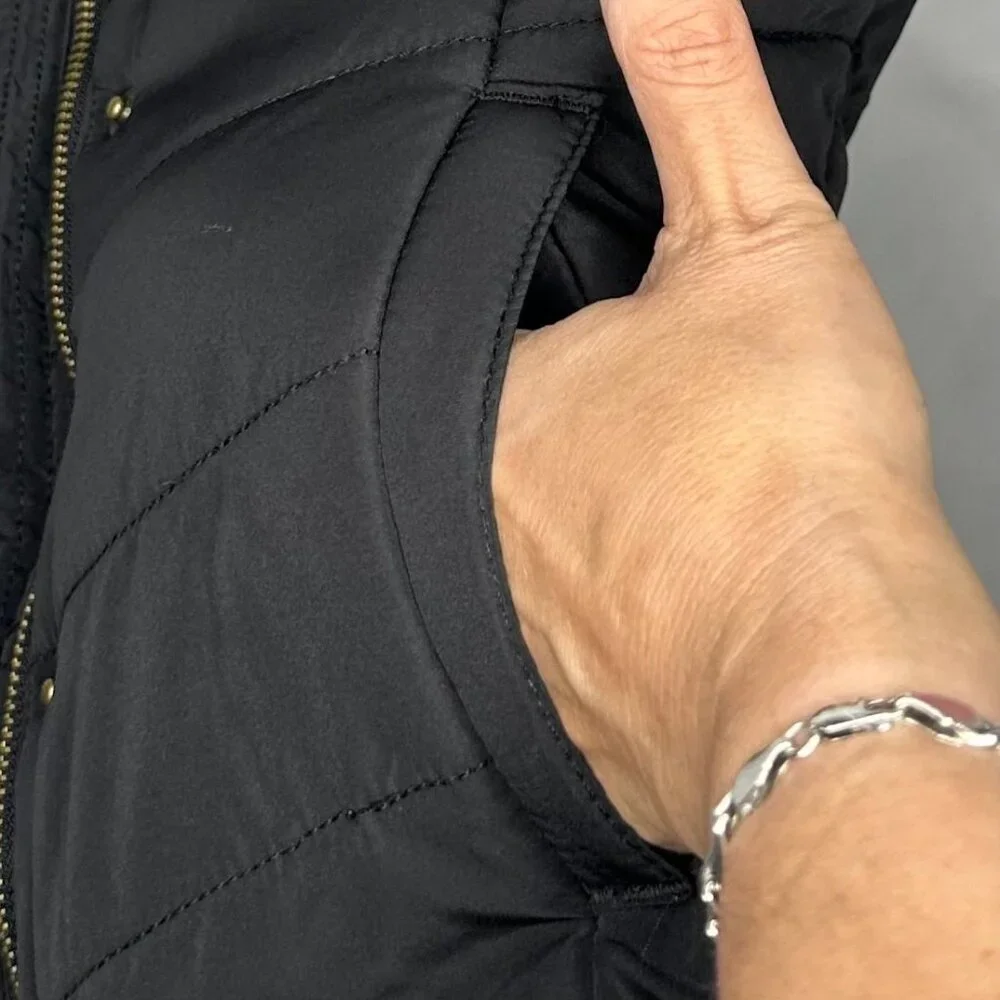 Aeropostale Balck Sherpa Hood Vest Size M - Picture 3 of 9